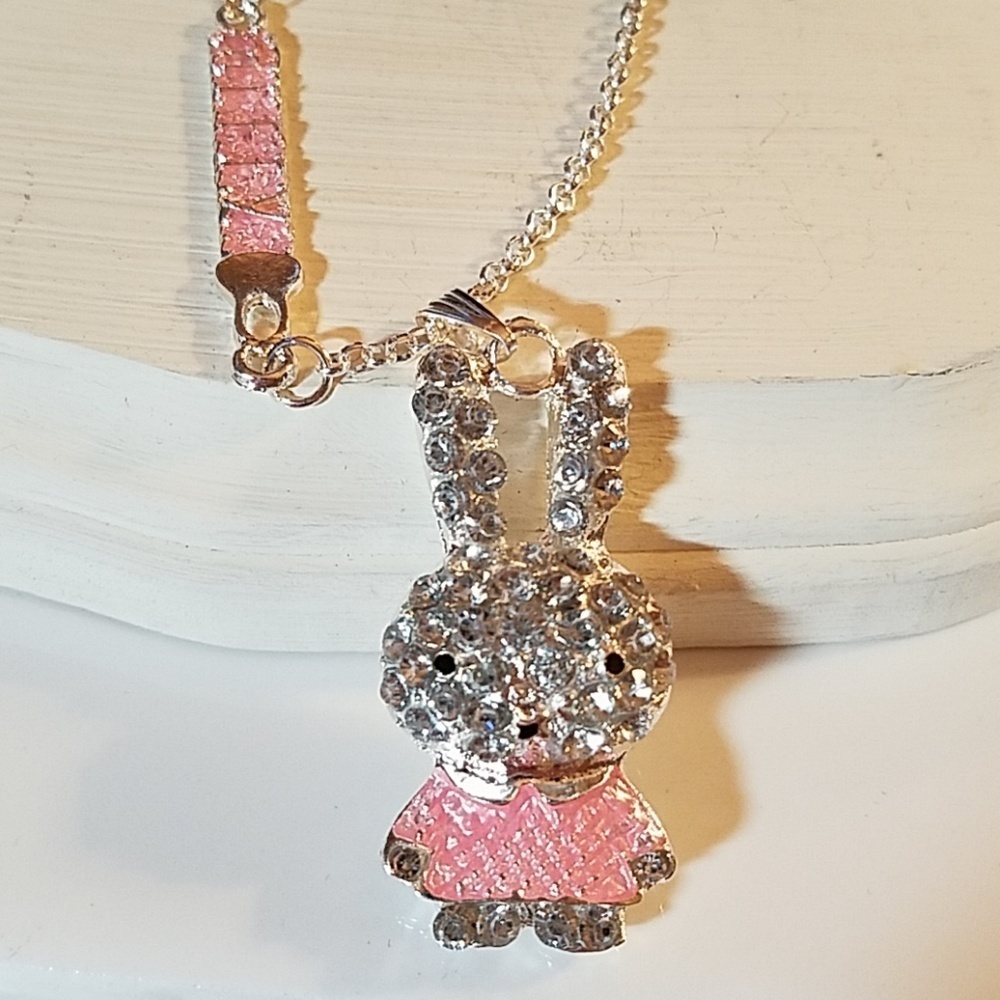 Easter Bunny Rhinestone Pink Silver Tone 24"